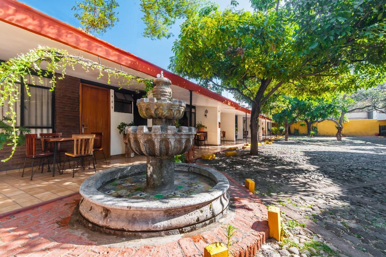 Hotel Isabel Guadalajara Kültér fotó