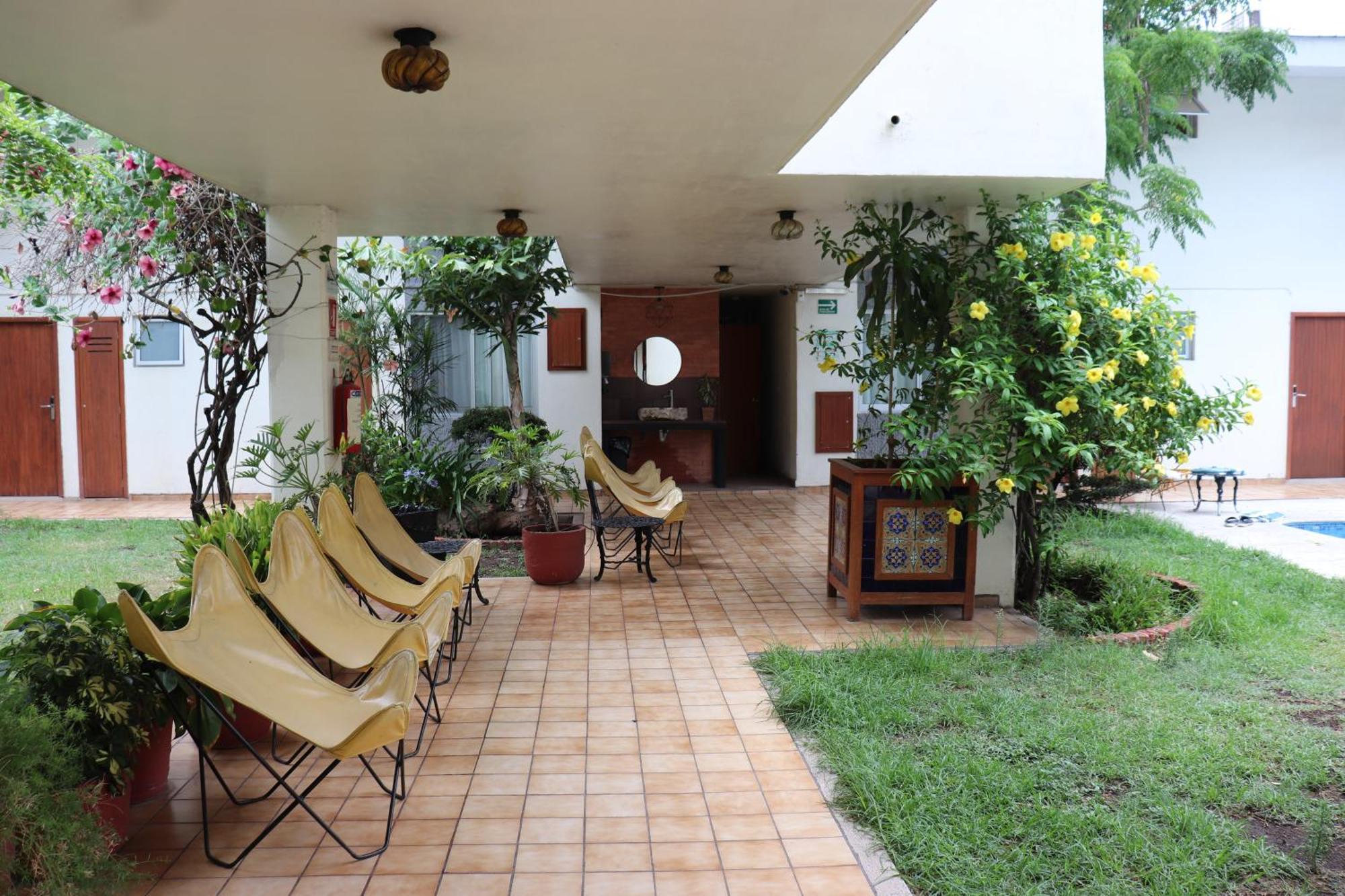Hotel Isabel Guadalajara Kültér fotó