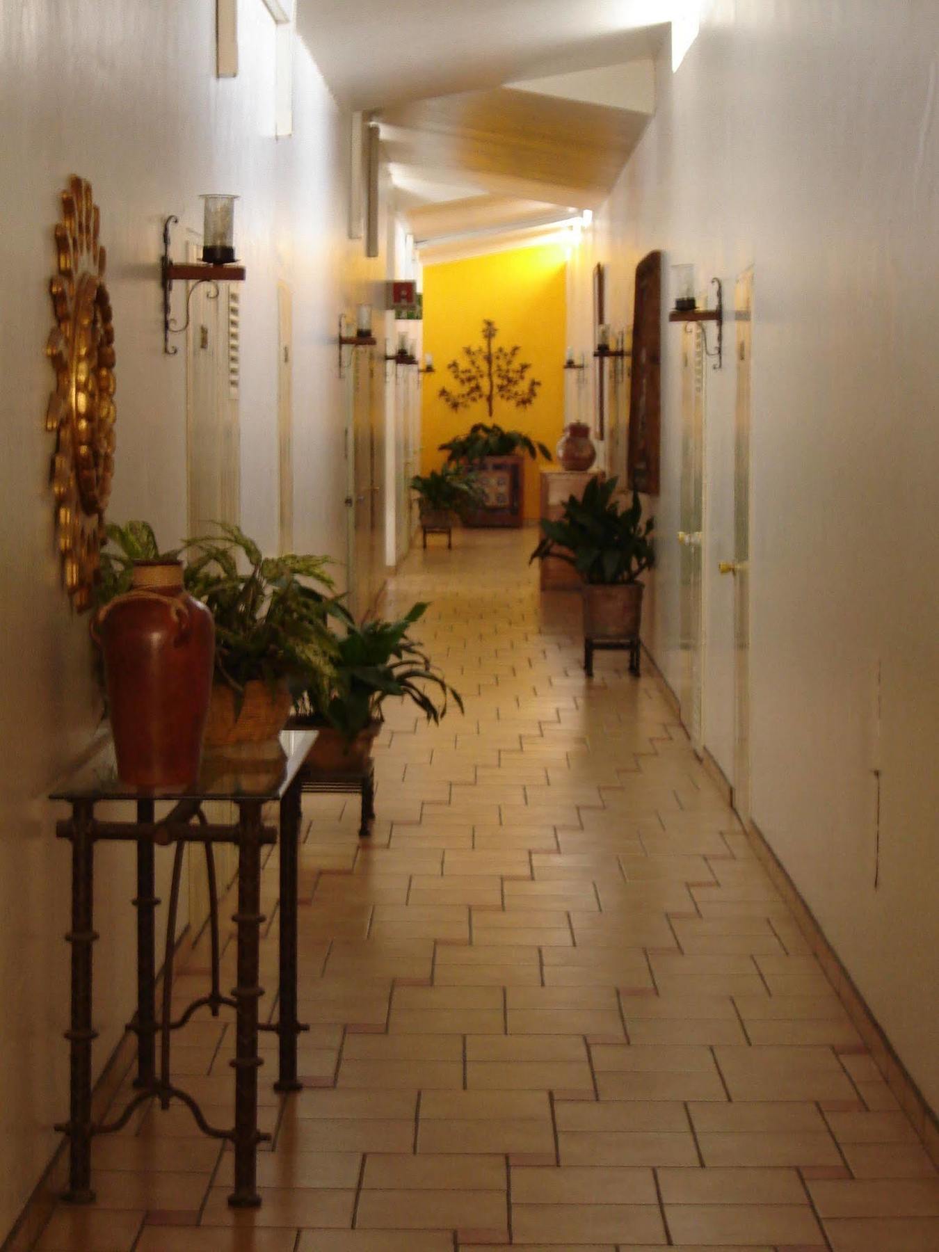 Hotel Isabel Guadalajara Kültér fotó